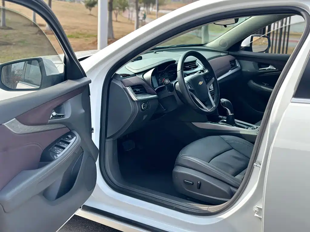 Malibu 2018 530T Automatic Deluxe Edition купить на сайте DeffCars