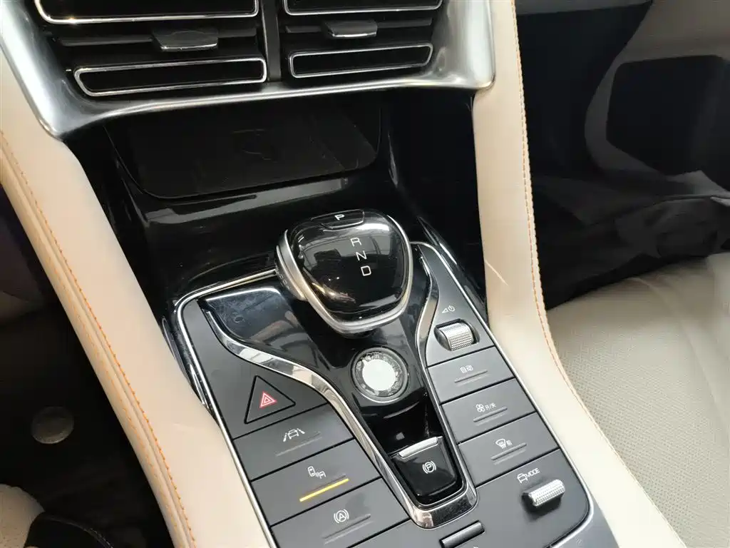 Song PLUS New Energy 2021 DM-i 51KM Honor Type купить на сайте DeffCars