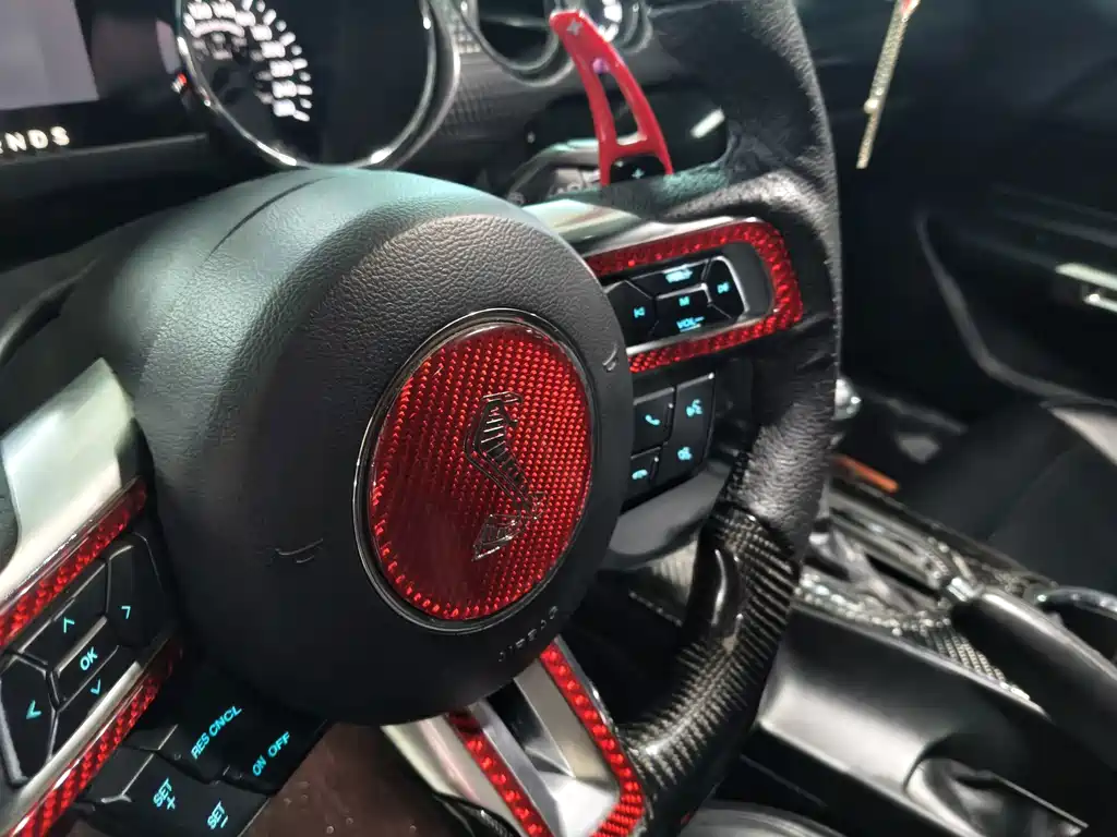 Mustang 2015 2.3T Performance Edition купить на сайте DeffCars
