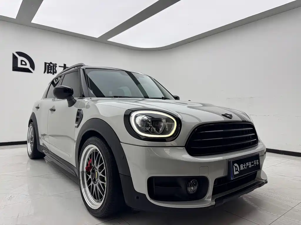 MINI COUNTRYMAN 2020 1.5T COOPER ALL4 Polar Edition купить на сайте DeffCars