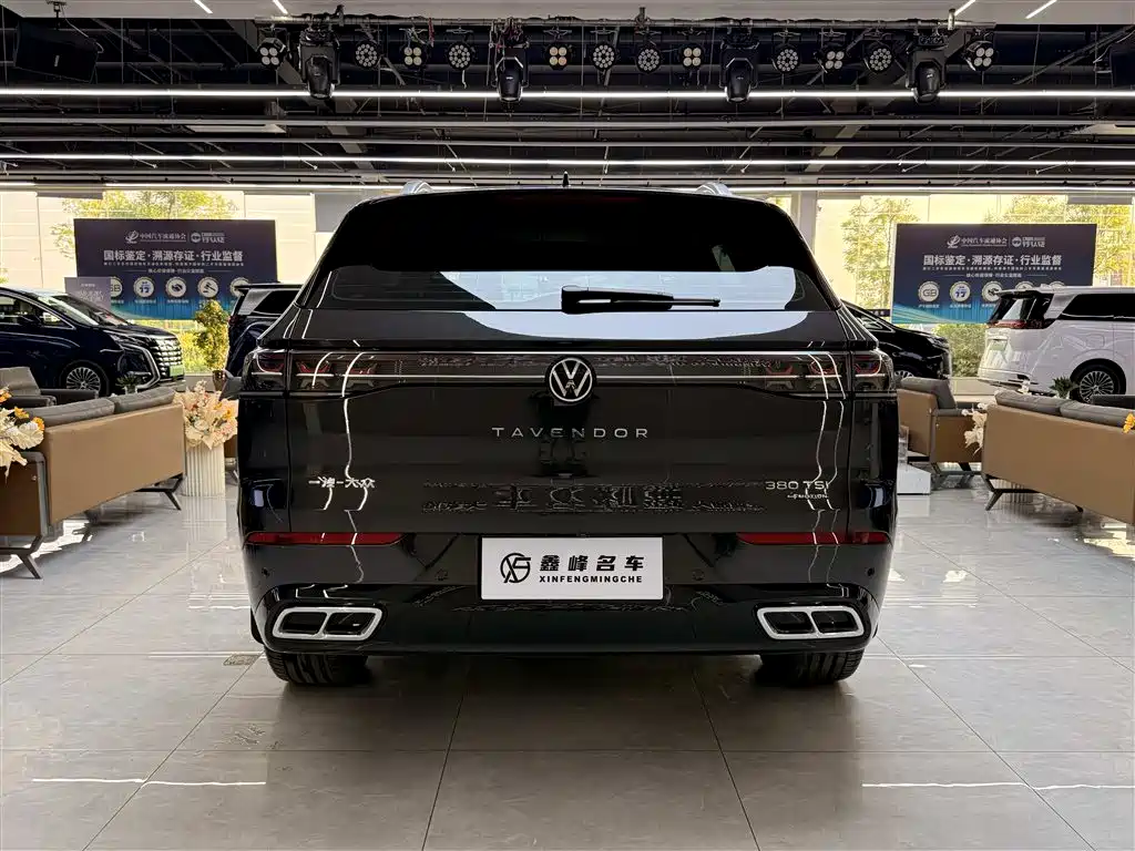 Lanxun 2023 380TSI four-wheel drive R-Line cruise version купить на сайте DeffCars