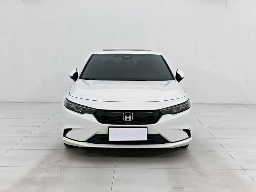 Model 2023 240TURBO CVT Leading Edition купить на сайте DeffCars