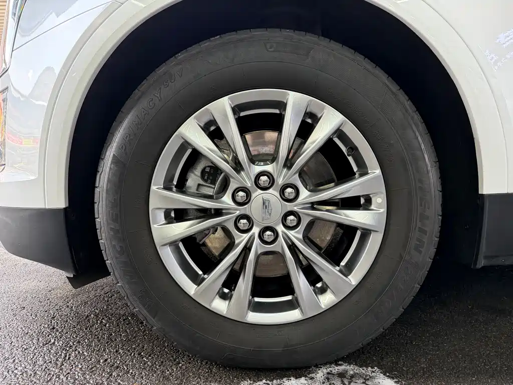 Cadillac XT5 2021 2.0T two-wheel drive luxury model купить на сайте DeffCars