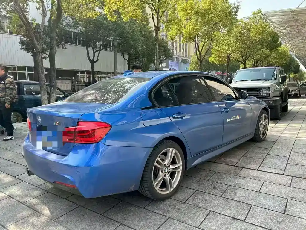 BMW 3 Series 2019 320Li M Luxury Package купить на сайте DeffCars