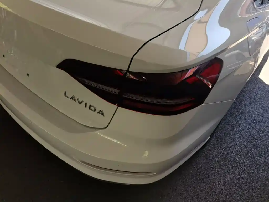 LAVIDA 2021 1.5L automatic comfort version купить на сайте DeffCars