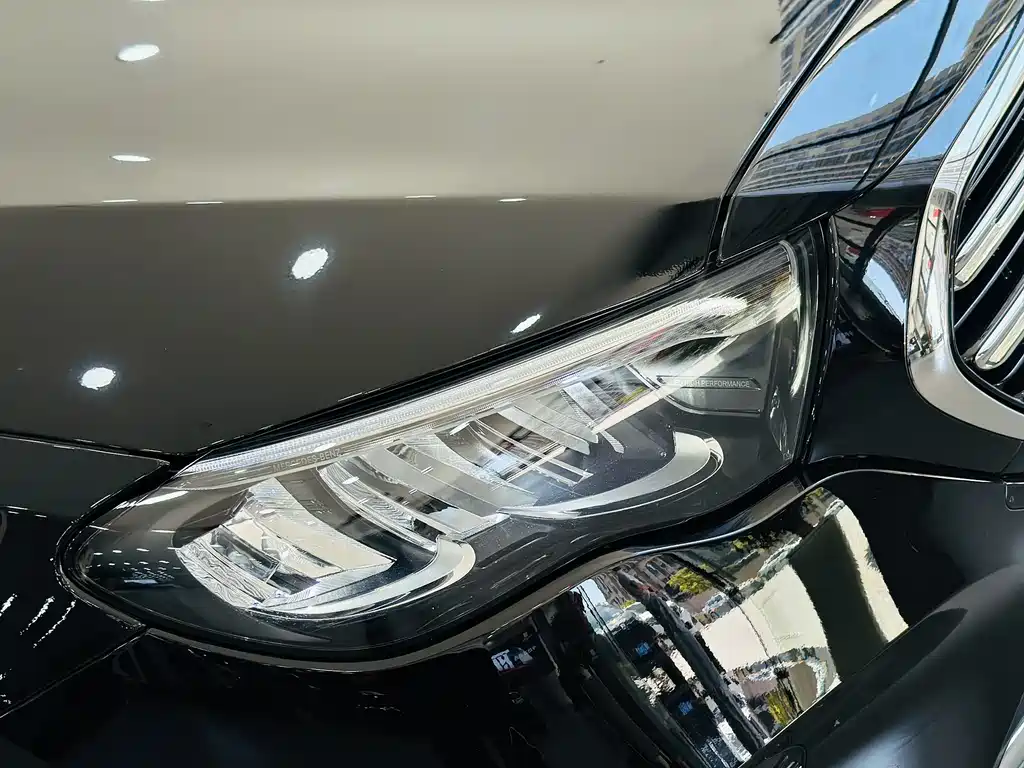 Mercedes-Benz E-Class 2024 E 300 L Luxury Model купить на сайте DeffCars