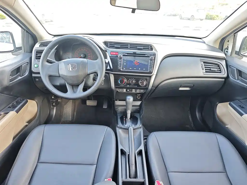 Fengfan (City) 2017 1.5L CVT Comfort Edition купить на сайте DeffCars