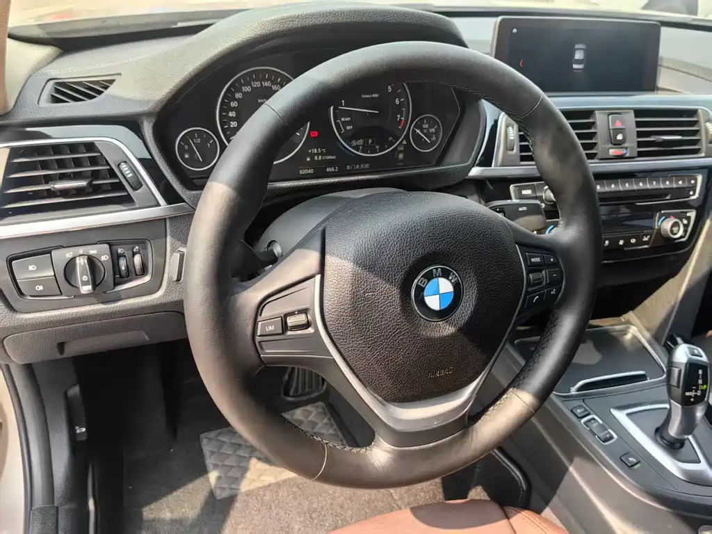 BMW 3 Series 2019 320Li Fashion Model купить на сайте DeffCars