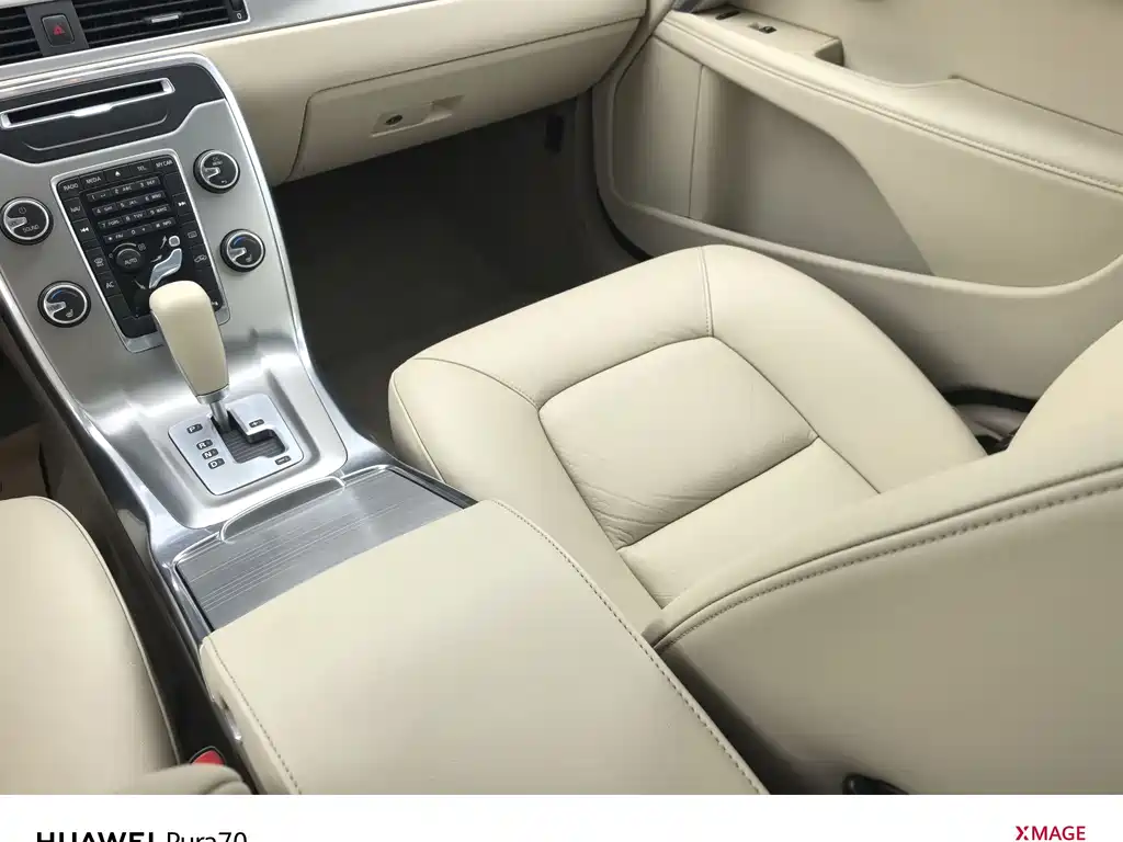 Volvo S80L 2012 2.0T Zhishang Edition купить на сайте DeffCars