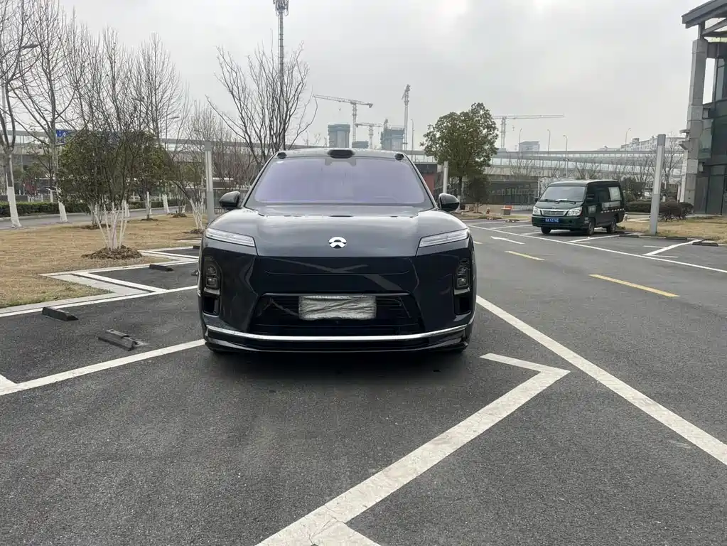 NIO ES8 2026 Six-seater Executive Deluxe Edition купить на сайте DeffCars