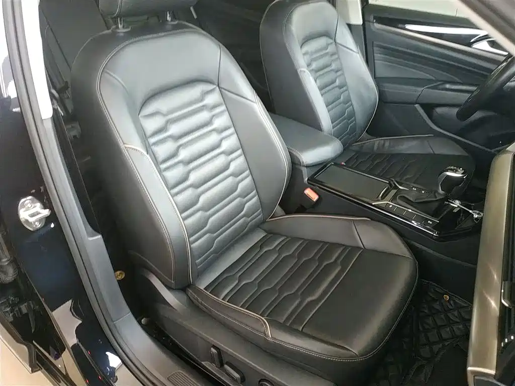 Passat 2020 280TSI Elite Edition National VI купить на сайте DeffCars