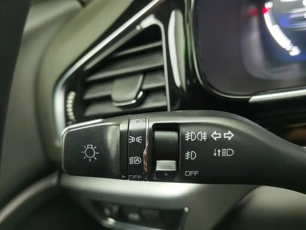 Dongfeng Fengshen AX7 2020 1.6T automatic AI flagship model National VI купить на сайте DeffCars