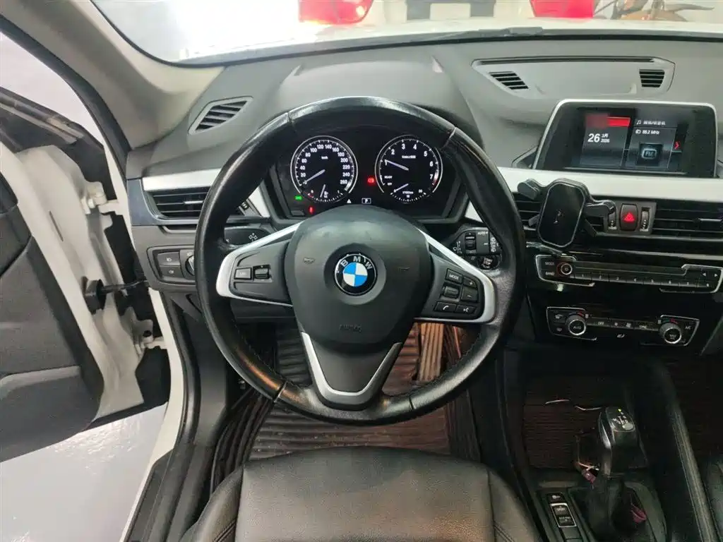 BMW X1 2018 sDrive18Li Fashion Model купить на сайте DeffCars