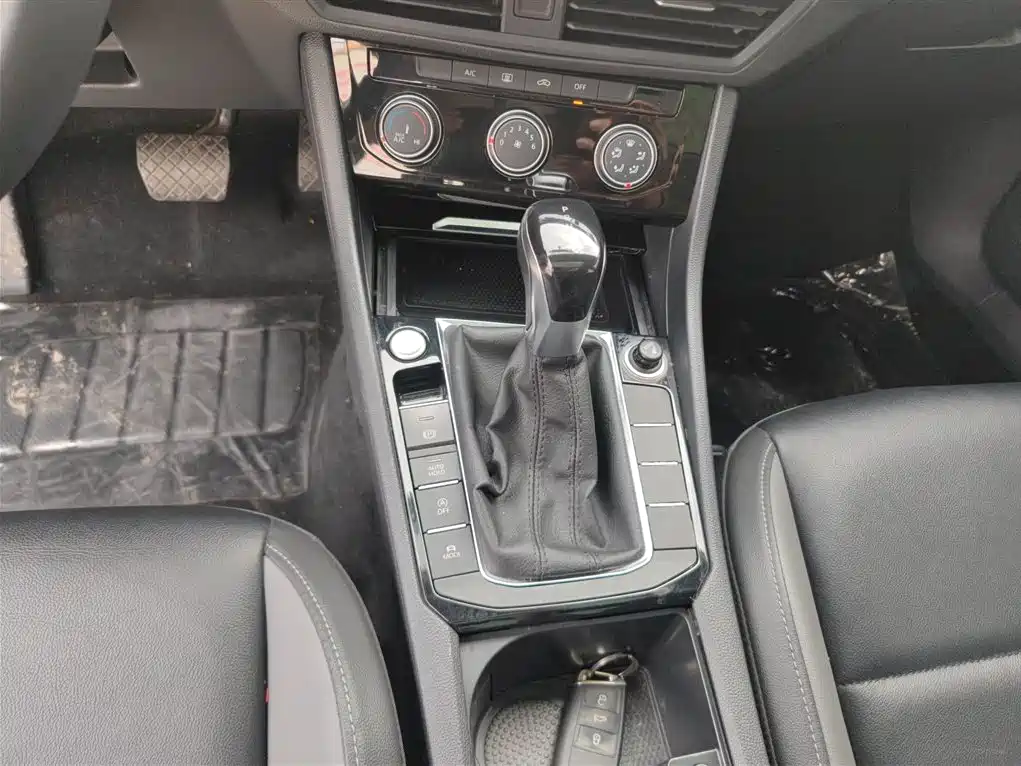Sagitar 2019 200TSI DSG comfort model National VI купить на сайте DeffCars
