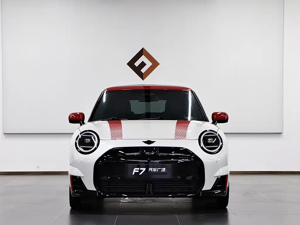 ELECTRIC MINI JCW ACEMAN 2025 JOHN COOPER WORKS купить на сайте DeffCars