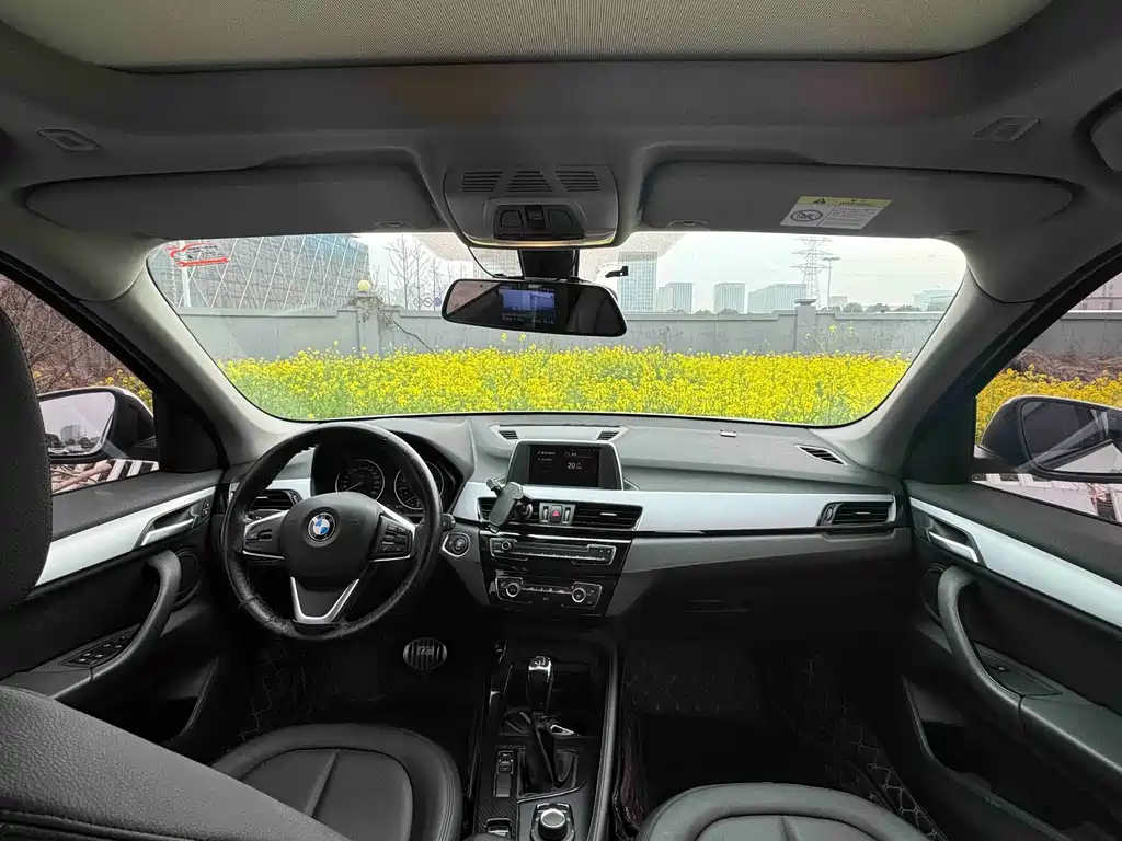 BMW X1 2018 sDrive18Li Fashion Model купить на сайте DeffCars