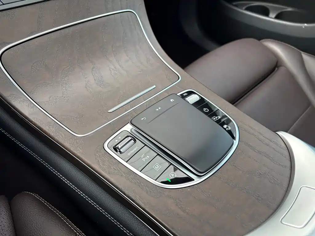 Mercedes-Benz GLC 2022 GLC 260 L 4MATIC luxury model купить на сайте DeffCars