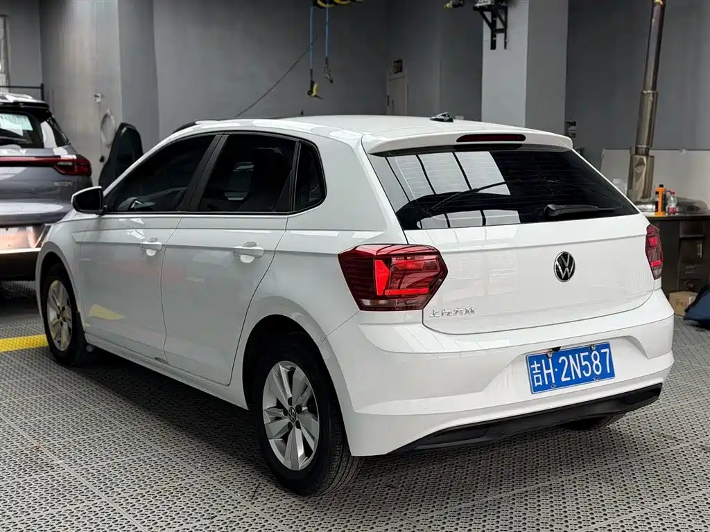 Polo 2023 Plus 1.5L Automatic Panoramic Enjoyment Edition купить на сайте DeffCars