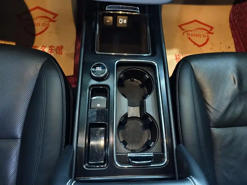 Adventurer 2022 2.0T Two-wheel drive Premium Edition купить на сайте DeffCars