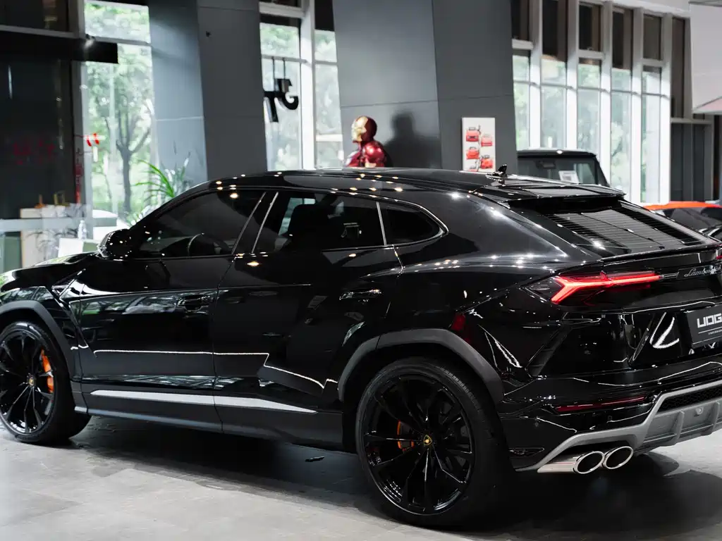 Urus 2021款 4.0T V8 купить на сайте DeffCars