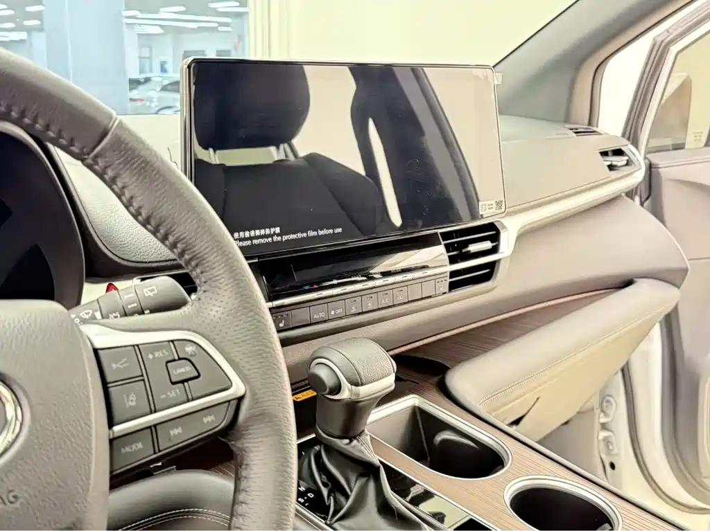 Grevia 2024 2.5L hybrid premium PLUS four-wheel drive version купить на сайте DeffCars