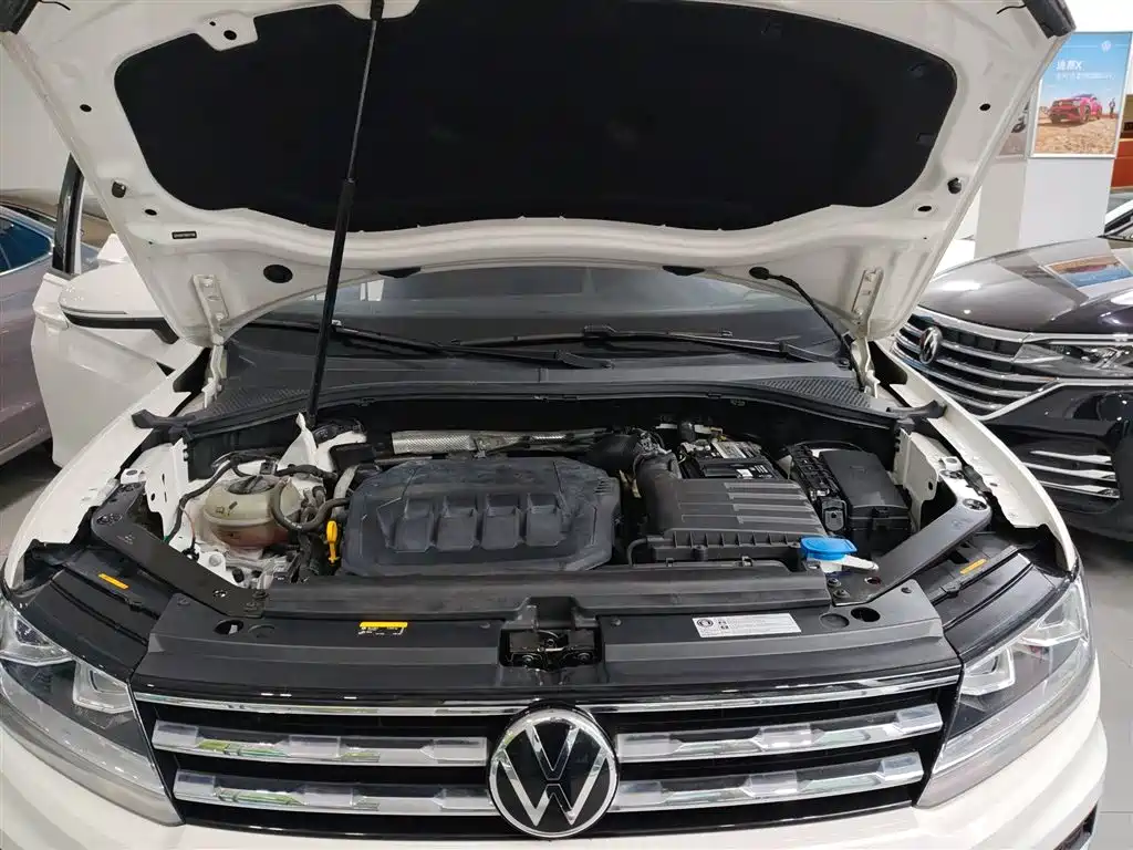 Tiguan L 2021 330TSI automatic two-wheel drive comfort version купить на сайте DeffCars