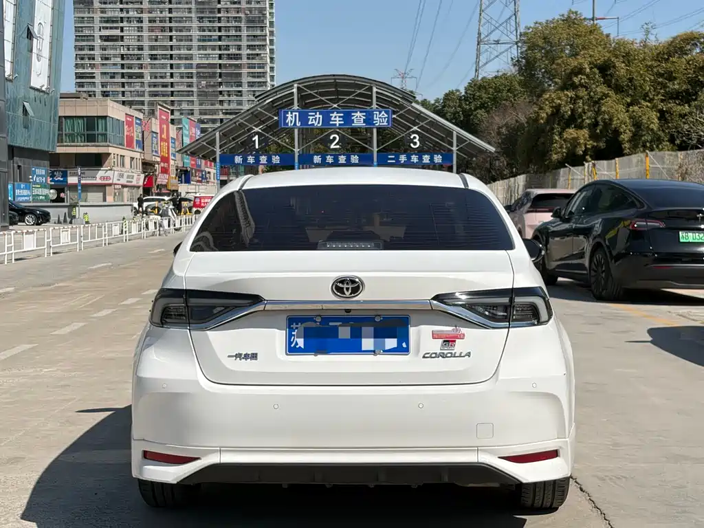 Corolla 2021 TNGA 1.5L CVT GR SPORT sports version купить на сайте DeffCars