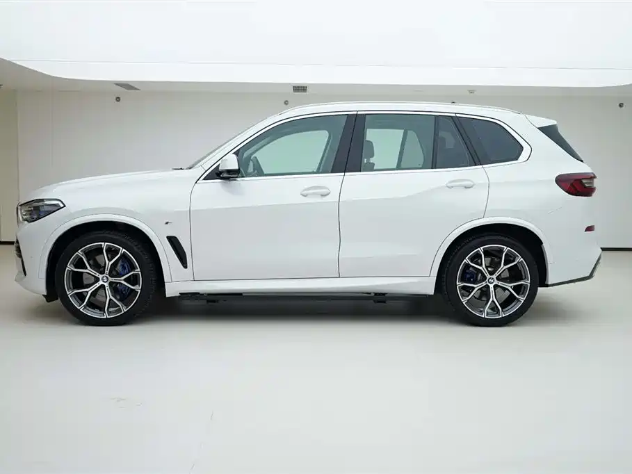 BMW X5 imported 2022 xDrive40i exclusive M sports package купить на сайте DeffCars