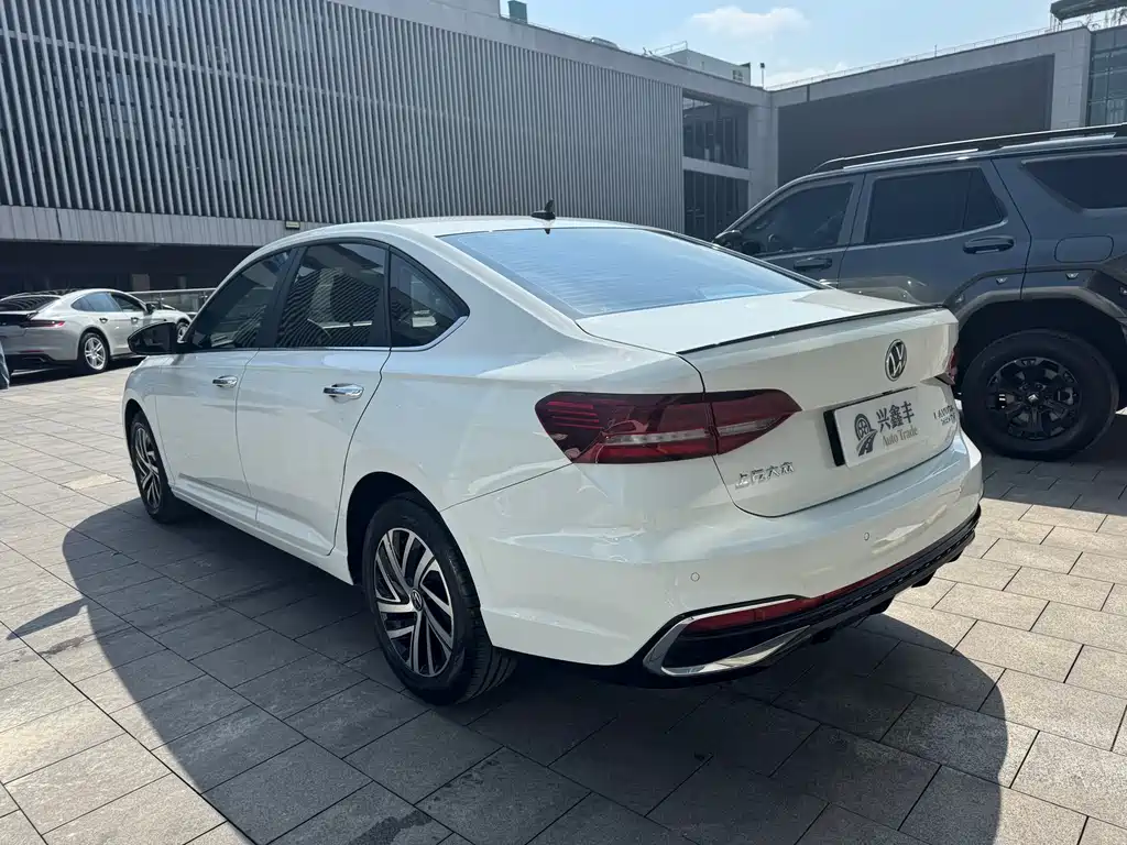Lavida 2023 280TSI DSG Starry Sky Full Edition купить на сайте DeffCars