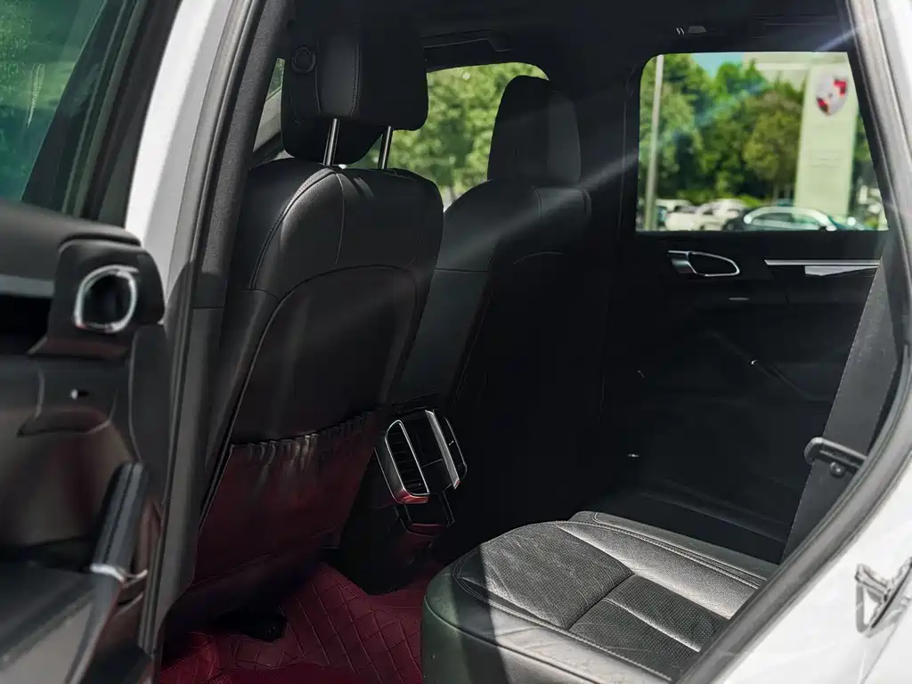 Cayenne 2011 S 4.8L купить на сайте DeffCars
