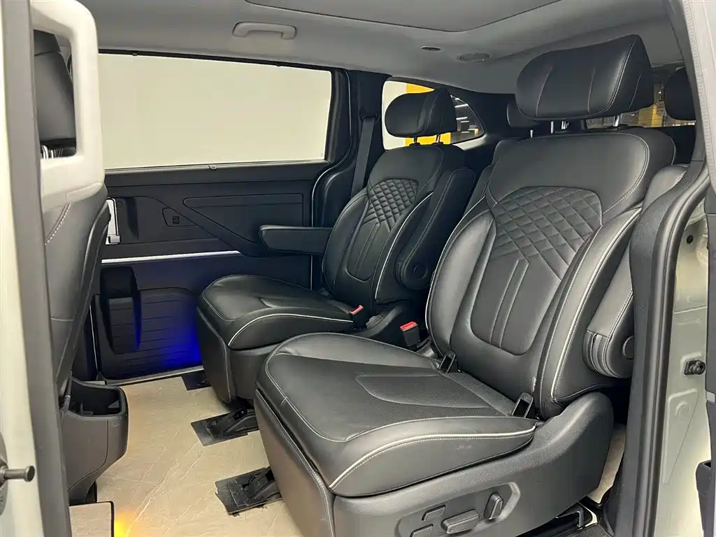 Kusitu 2021 380TGDi Smart Love Premium Edition LUX Premium купить на сайте DeffCars