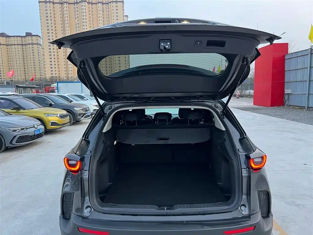 Mazda CX-50 2023 2.0L Leading Edition купить на сайте DeffCars