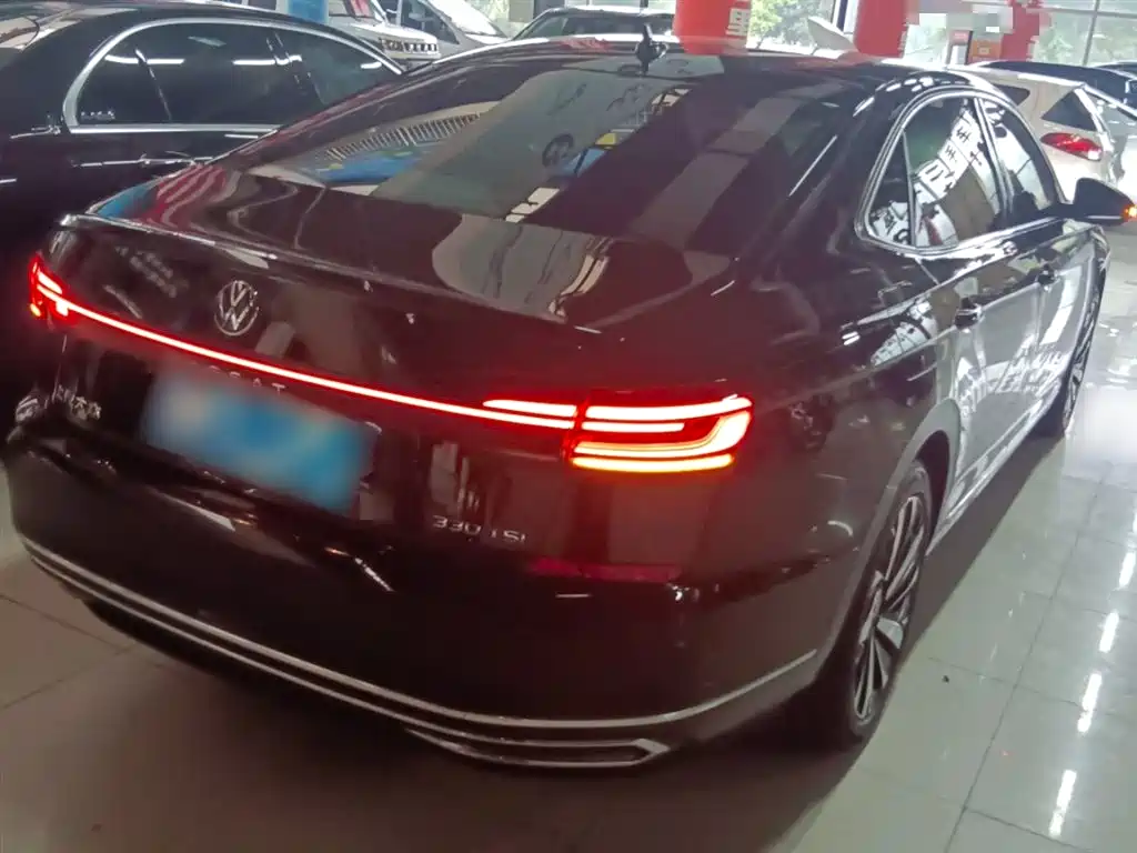 Passat 2023 facelift 330TSI Elite Edition купить на сайте DeffCars