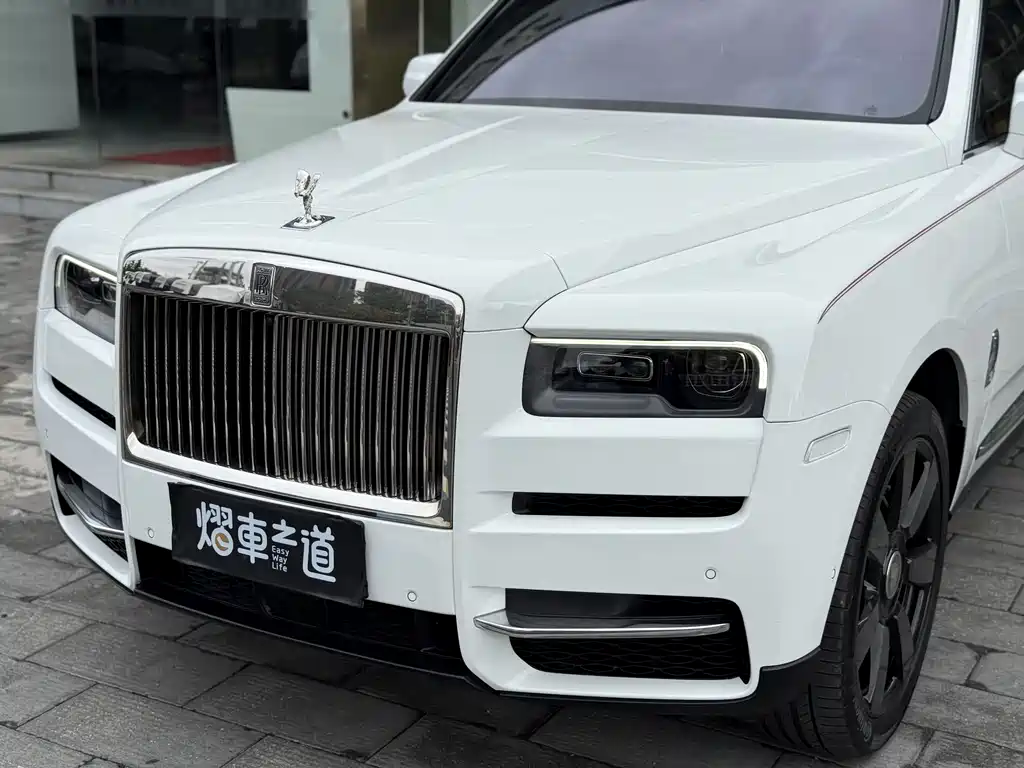 Cullinan 2018 five-seater version купить на сайте DeffCars