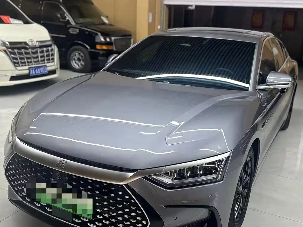 Han 2024 DM-i Honor Edition 121km Premium купить на сайте DeffCars