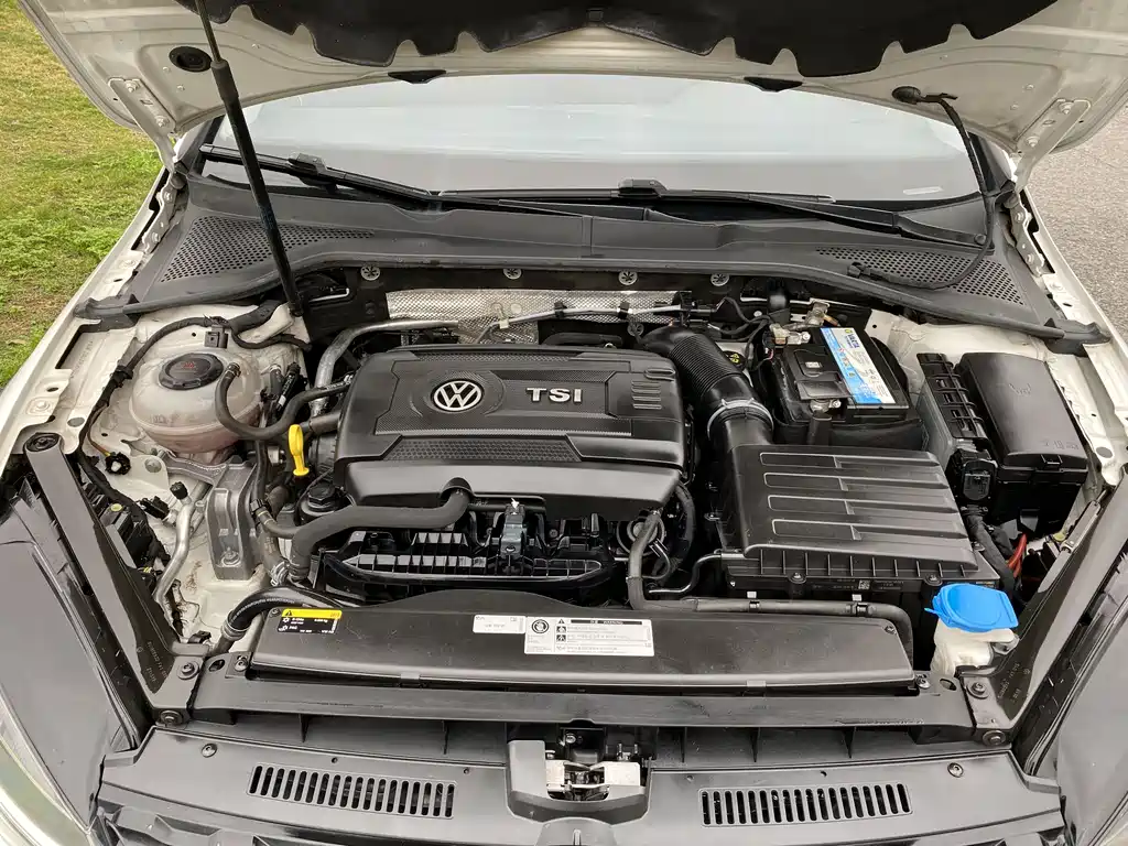Golf (Imported) 2019 1.8TSI Travel Edition купить на сайте DeffCars