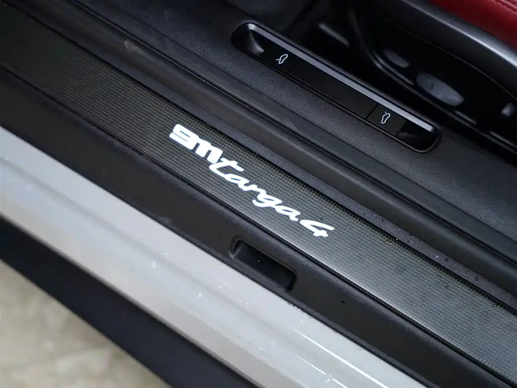 Porsche 911 2022 Targa 4 3.0T купить на сайте DeffCars