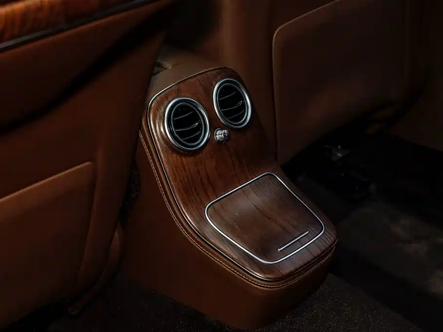 Mercedes-Benz E-Class 2021 facelift E 260 L купить на сайте DeffCars