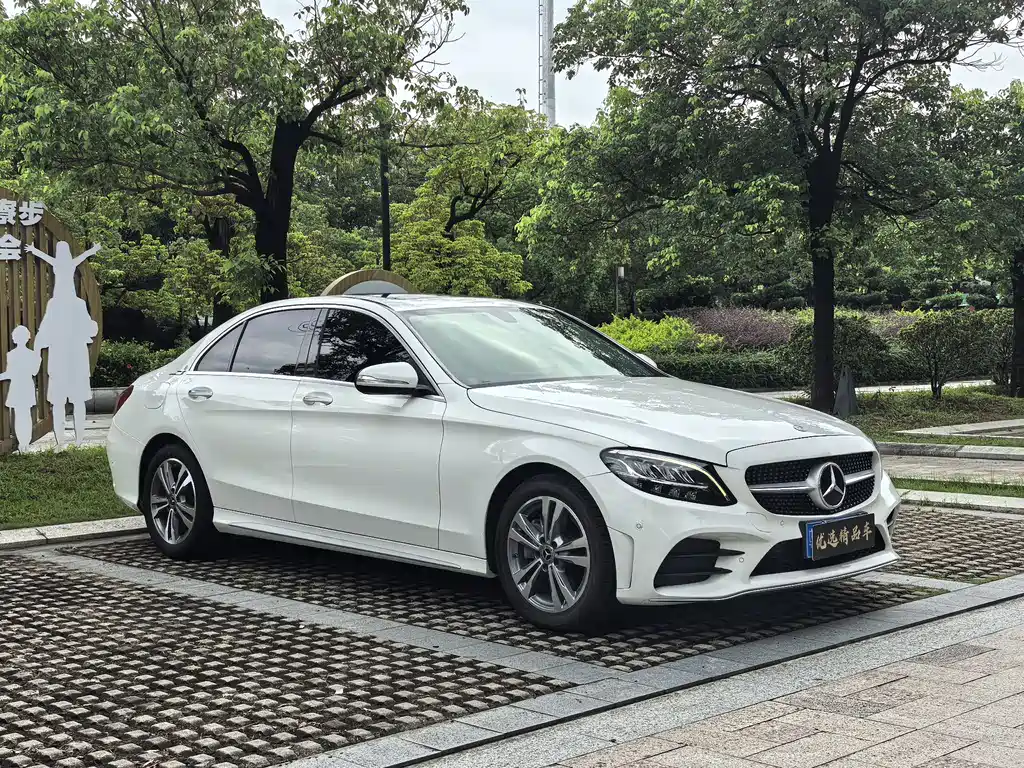 Mercedes C-Class 2020 C 200 L Fashion Sport Edition купить на сайте DeffCars