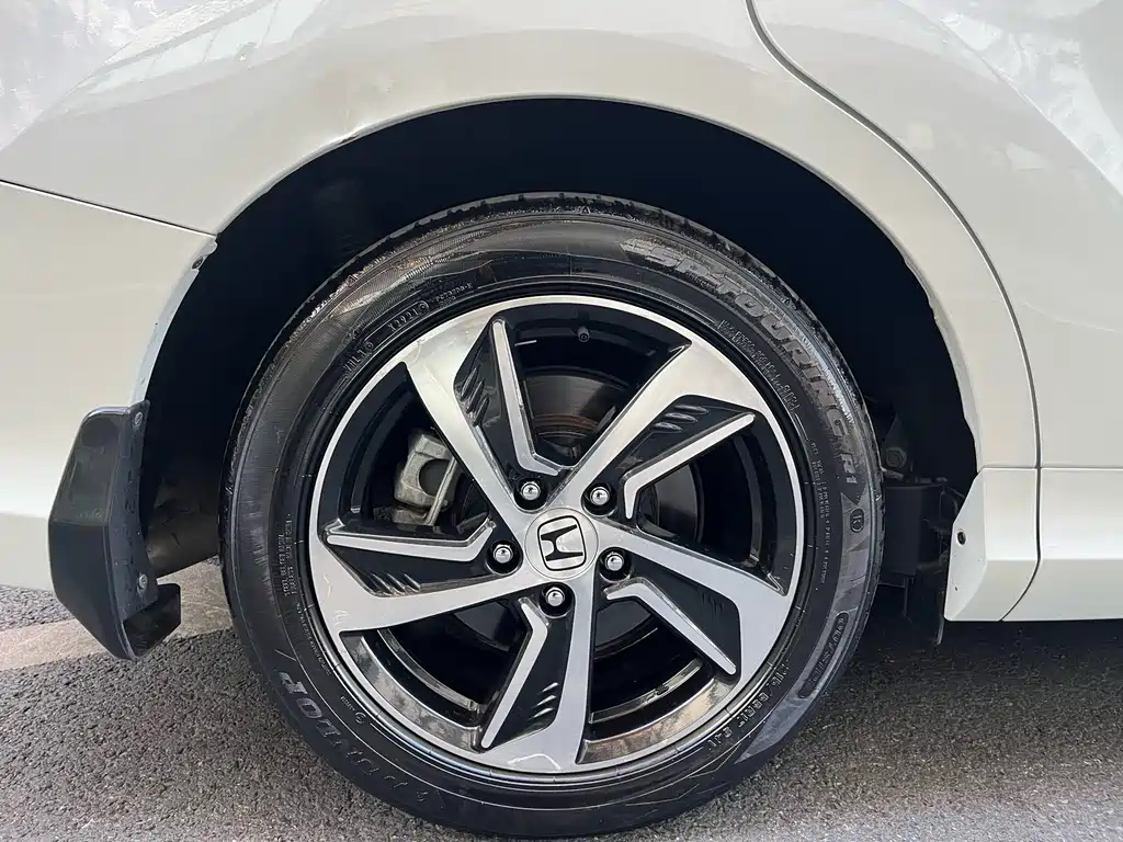 Odyssey 2017 2.4L Deluxe Edition купить на сайте DeffCars
