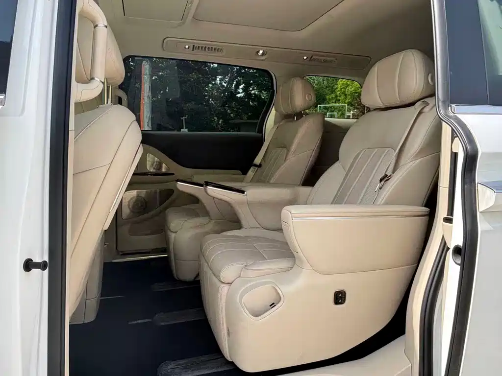 Lantu Dreamer 2025 PHEV four-wheel drive premium Kunpeng version купить на сайте DeffCars