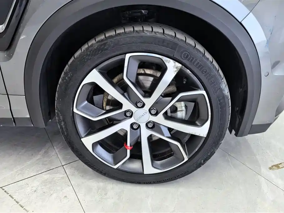 Lynk & Co 05 2022 2.0TD four-wheel drive Halo купить на сайте DeffCars