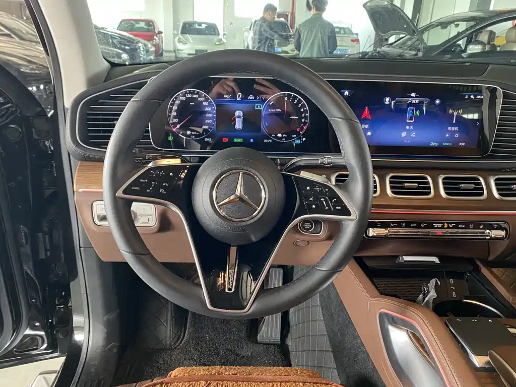 Mercedes-Benz GLE New Energy 2024 GLE 400 e 4MATIC купить на сайте DeffCars