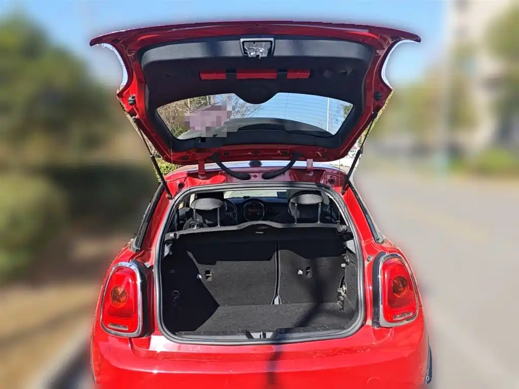MINI 2016 1.2T ONE Avant-Garde купить на сайте DeffCars