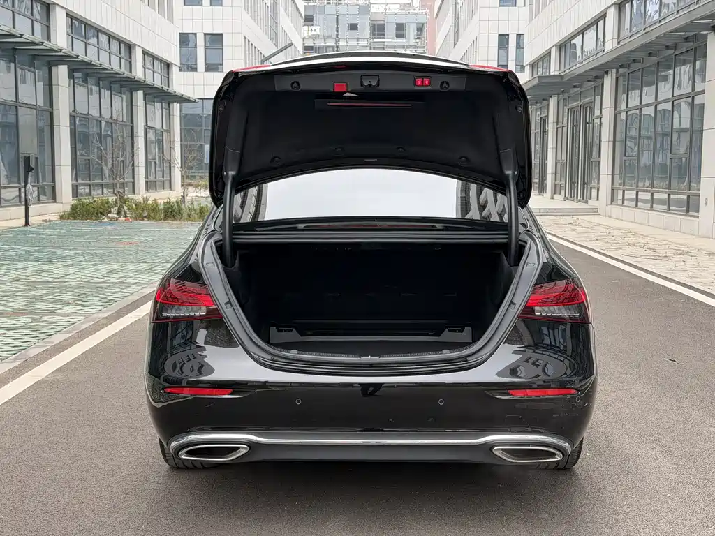 Mercedes-Benz E-Class 2021 E 300 L Fashion Model купить на сайте DeffCars