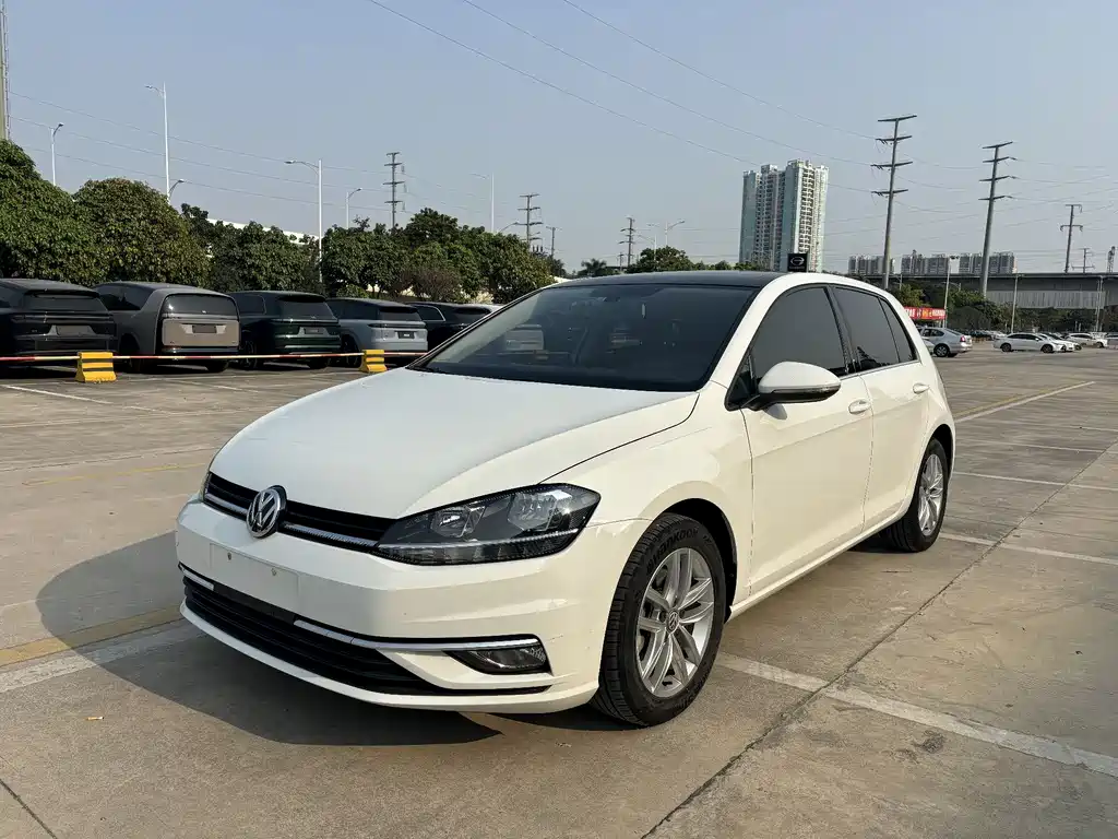 Golf 2019 280TSI DSG comfort model National VI купить на сайте DeffCars