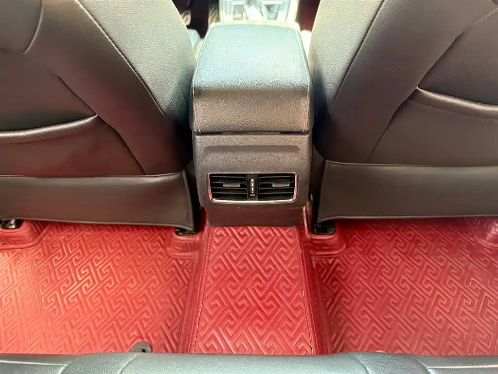 MG6 2017 20T automatic luxury smart connected version National V купить на сайте DeffCars