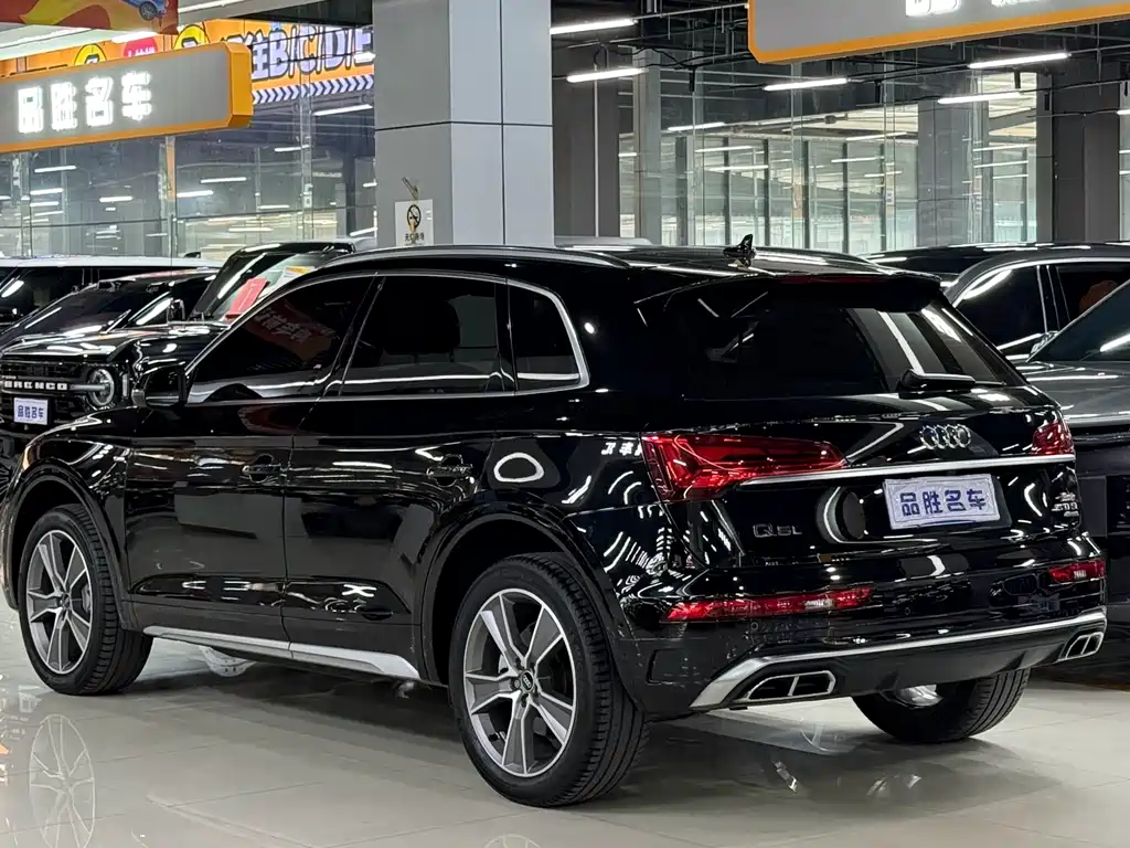 Audi Q5L 2022 45T luxury and dynamic model купить на сайте DeffCars