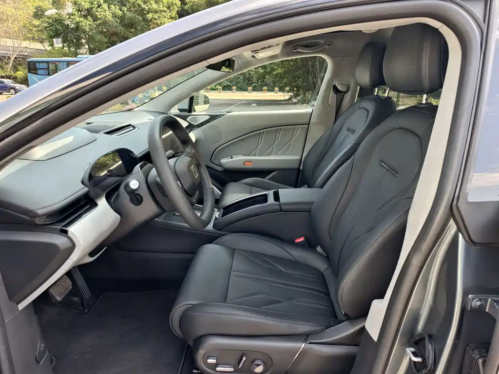 Jikrypton 007 2024 four-wheel drive smart driving version 75kWh купить на сайте DeffCars