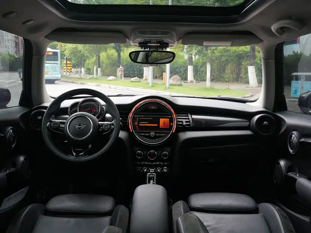 MINI 2020 1.5T COOPER Artist купить на сайте DeffCars